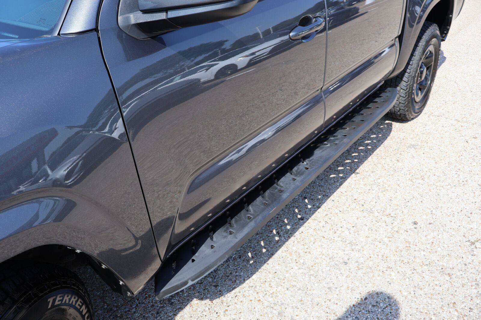 Used 2019 Toyota Tacoma SR w/ SR Convenience Package RWD image 11