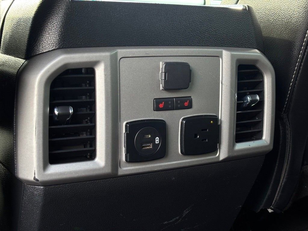 Used 2021 Ford F350 Lariat w/ Lariat Ultimate Package image 27