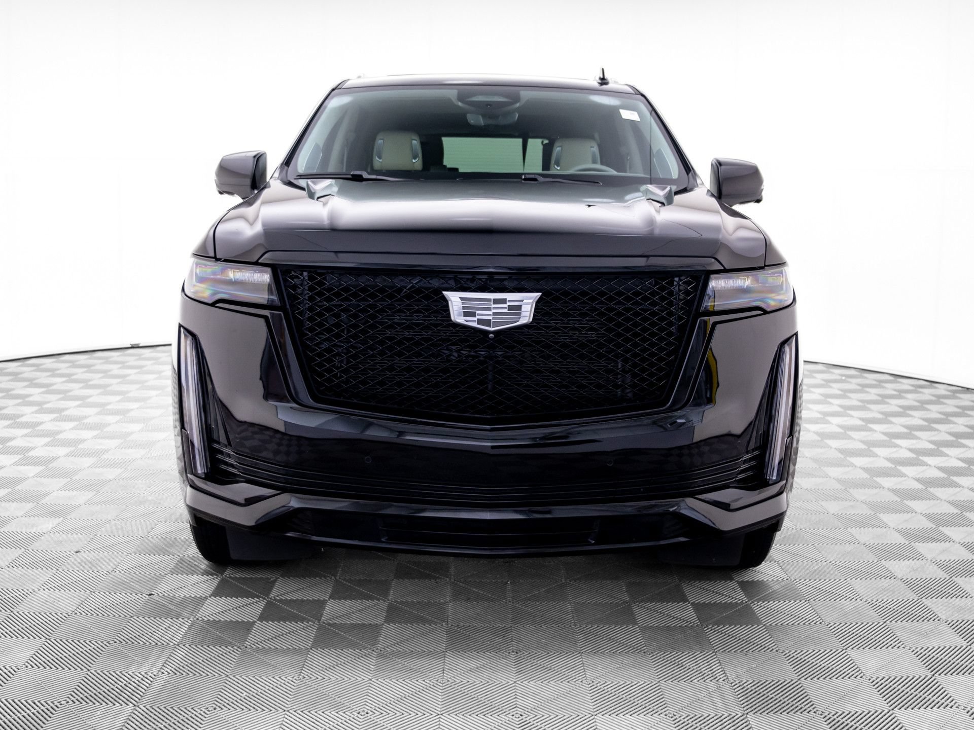 Used 2024 Cadillac Escalade Sport Platinum w/ LPO, ONYX Package AWD/4WD image 9