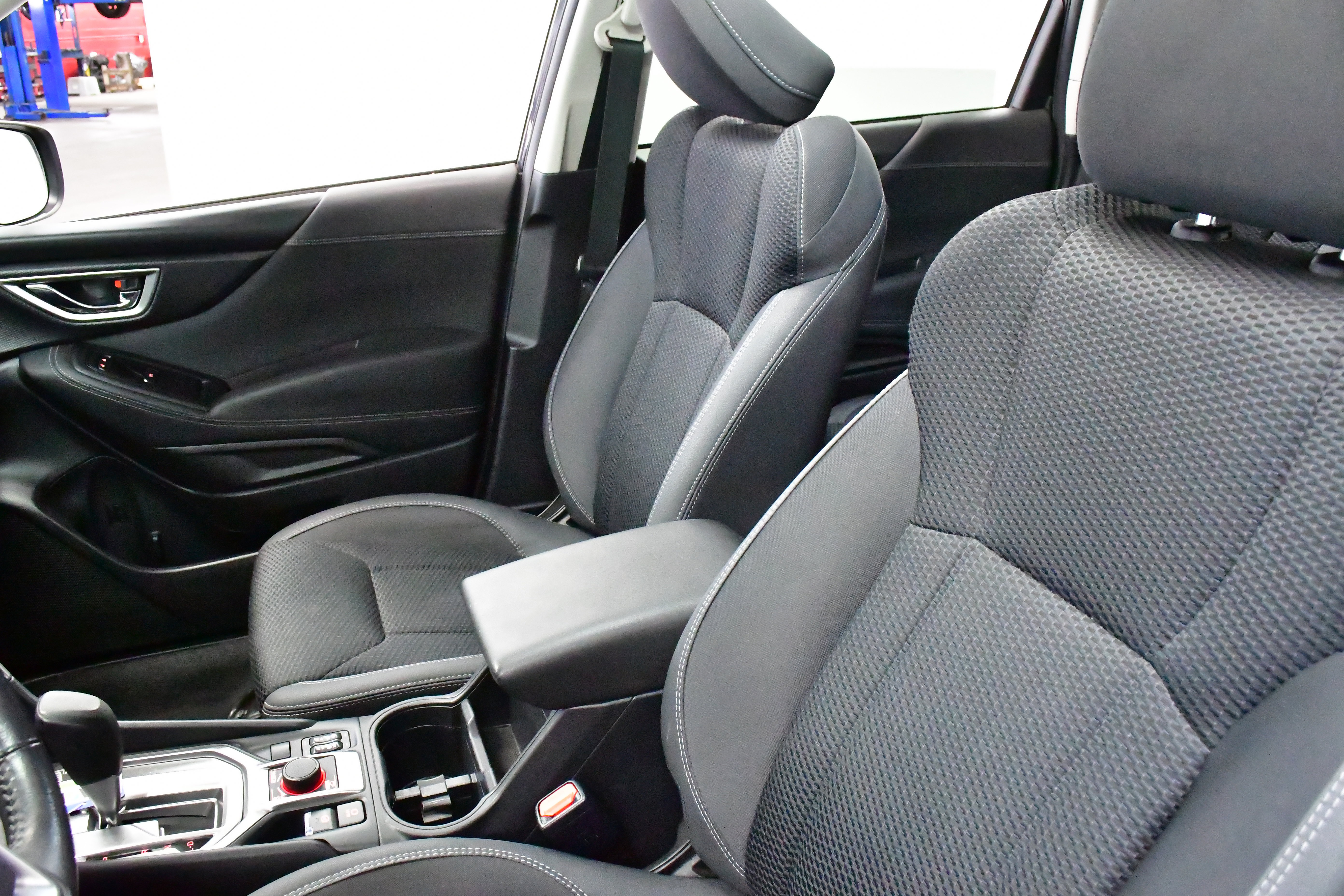 Used 2019 Subaru Forester Premium w/ All-Weather Package image 13