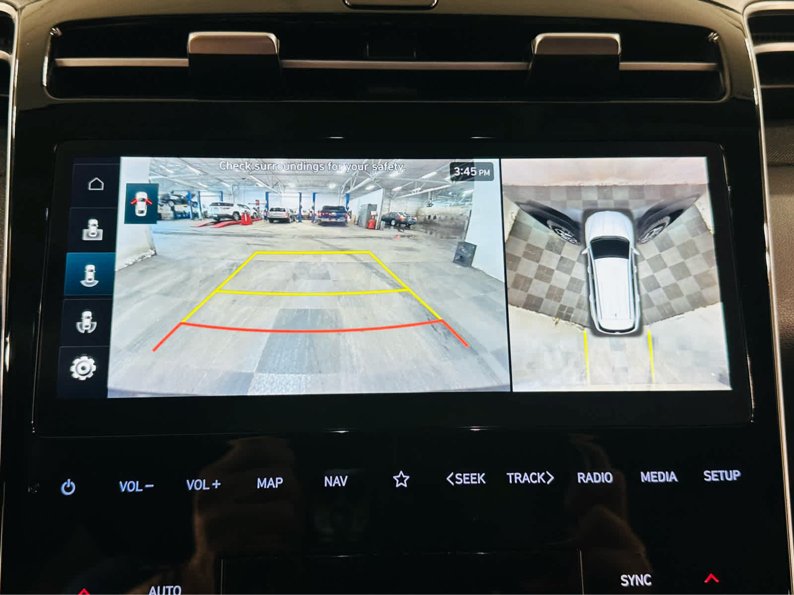 Used 2023 Hyundai Tucson Limited AWD/4WD image 12