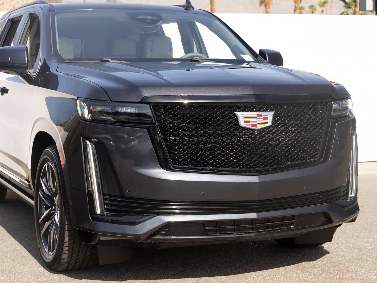Used 2023 Cadillac Escalade Sport Platinum AWD/4WD video 3