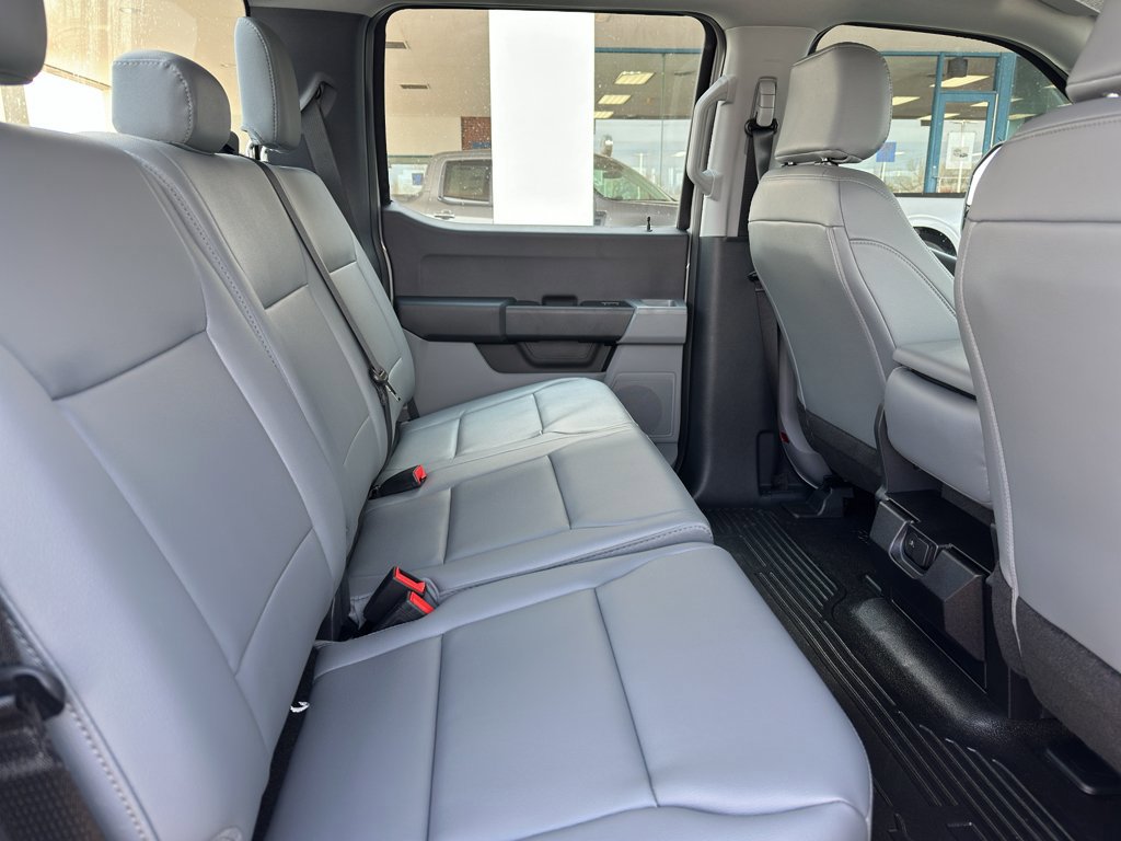 New 2026 Ford F250 XL image 32