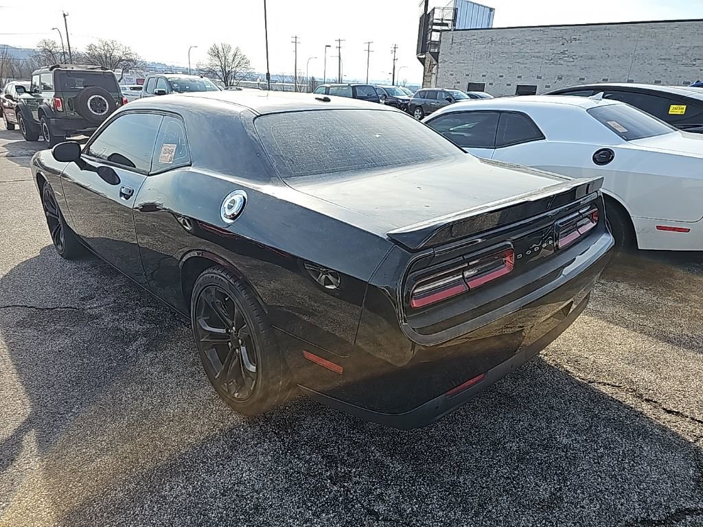 Used 2021 Dodge Challenger R/T image 9
