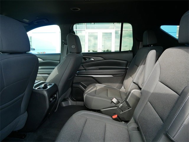 Certified 2025 Chevrolet Traverse LT image 8