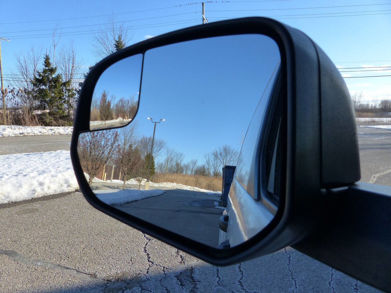 Used 2020 Ford Transit Connect XL image 41