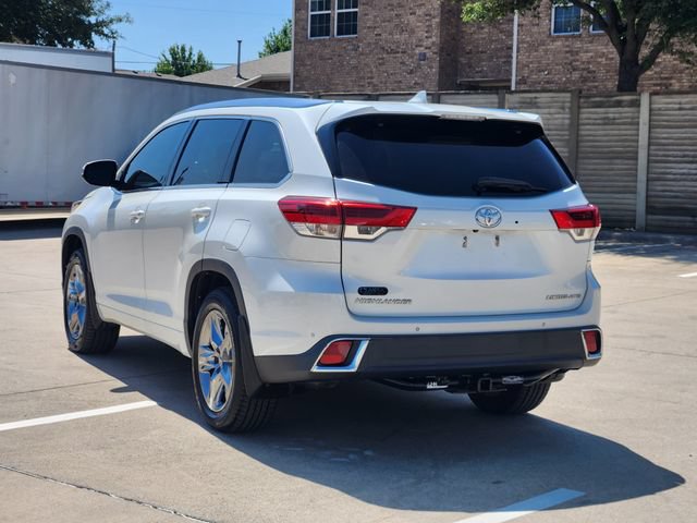 Used 2019 Toyota Highlander Limited Platinum AWD/4WD image 3