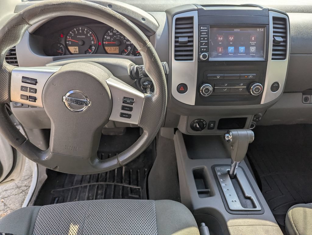 Used 2019 Nissan Frontier SV AWD/4WD image 10