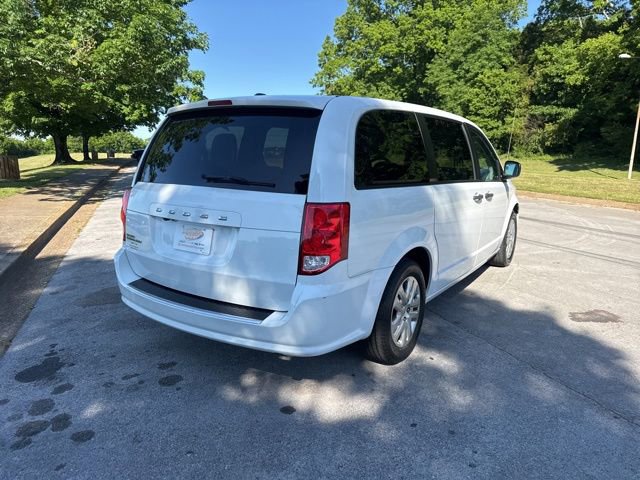 Used 2019 Dodge Grand Caravan SE w/ UConnect Hands-Free Group FWD image 7