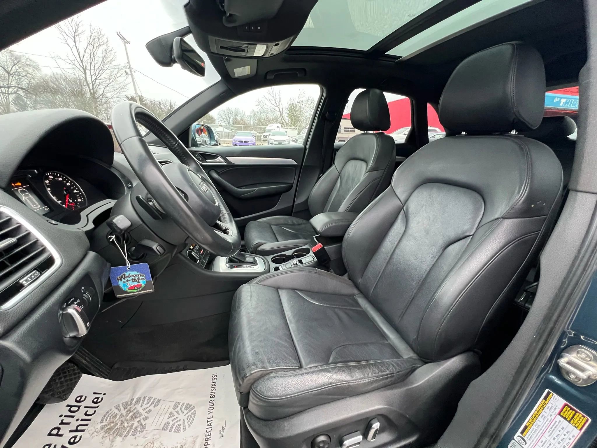 Used 2018 Audi Q3 2.0T Premium w/ Convenience Package image 11