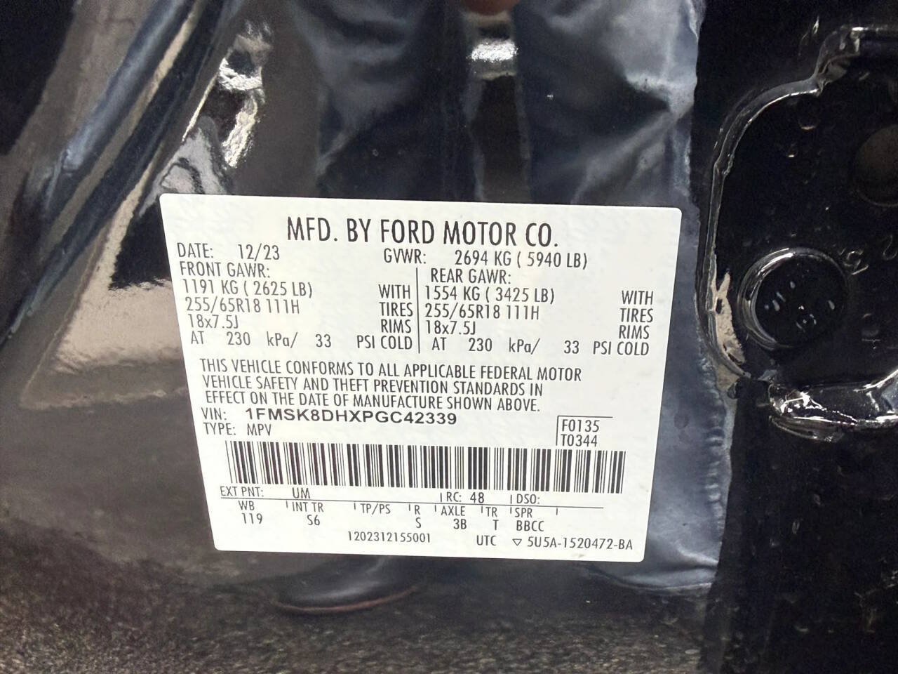 Used 2023 Ford Explorer XLT w/ Equipment Group 202A AWD/4WD image 36