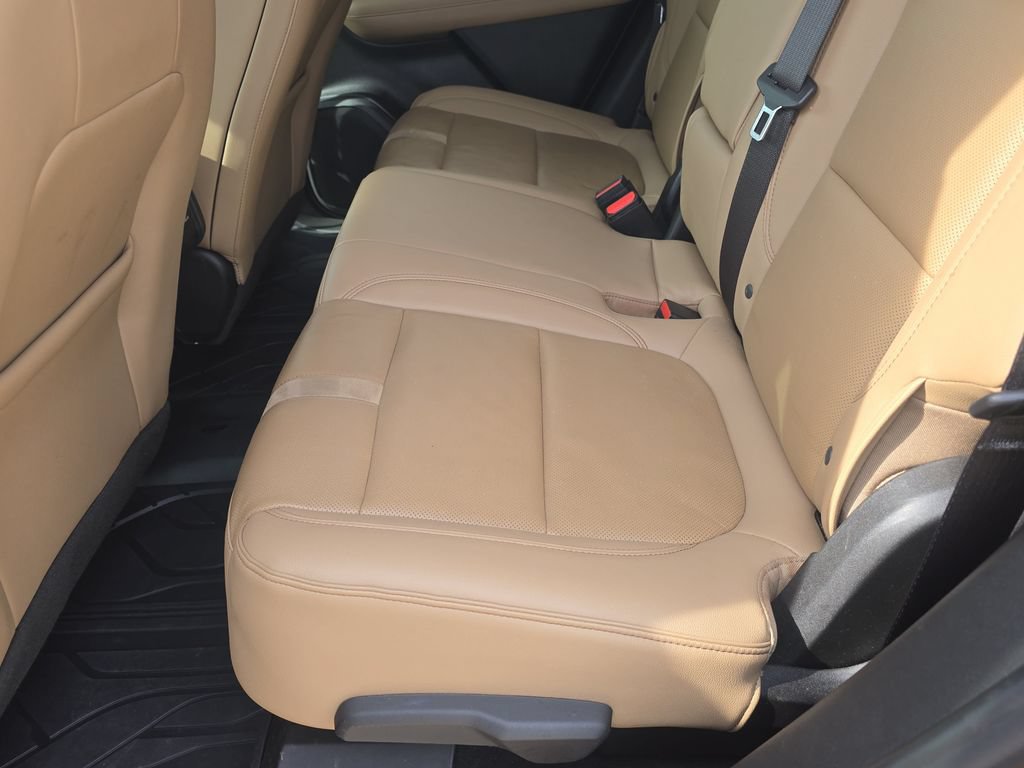 Used 2019 Chevrolet Blazer Premier w/ Driver Confidence II Package AWD/4WD image 14