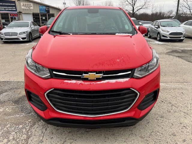 Used 2020 Chevrolet Trax LS w/ Tint and Cruise Package image 2