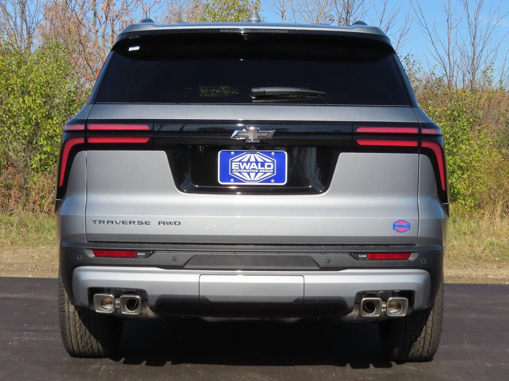 New 2026 Chevrolet Traverse LT w/ Driver Confidence Package image 17