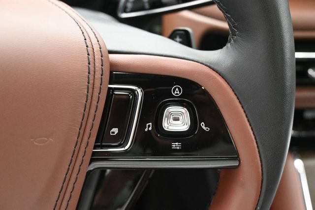 Certified 2025 Lincoln Aviator Reserve w/ Illumination Package AWD/4WD image 14