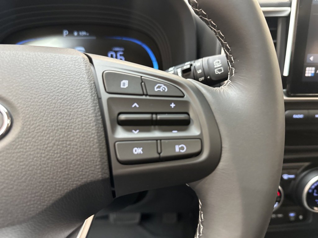 New 2026 Hyundai Venue SEL image 18