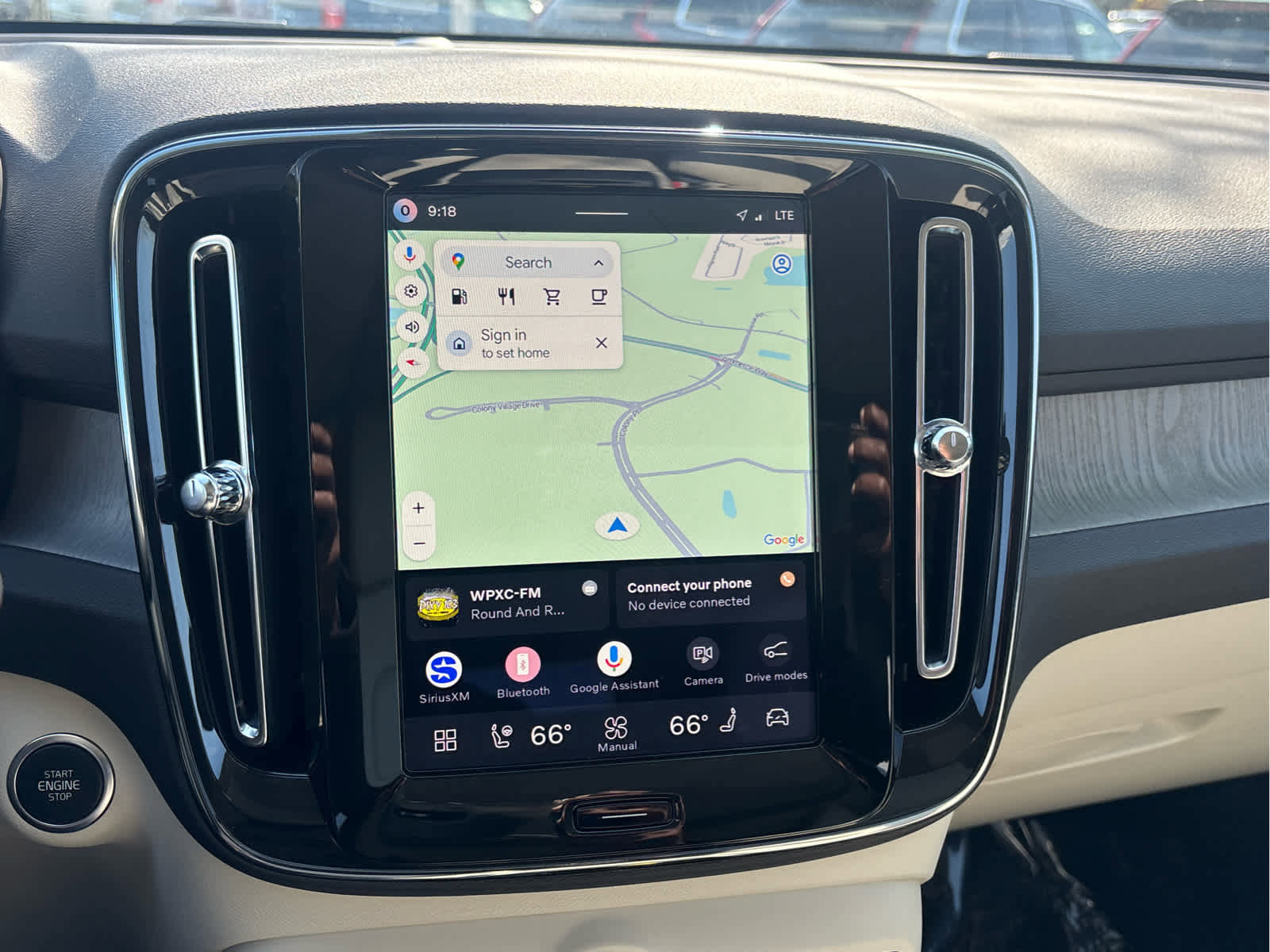 Used 2026 Volvo XC40 B5 Plus AWD/4WD image 19