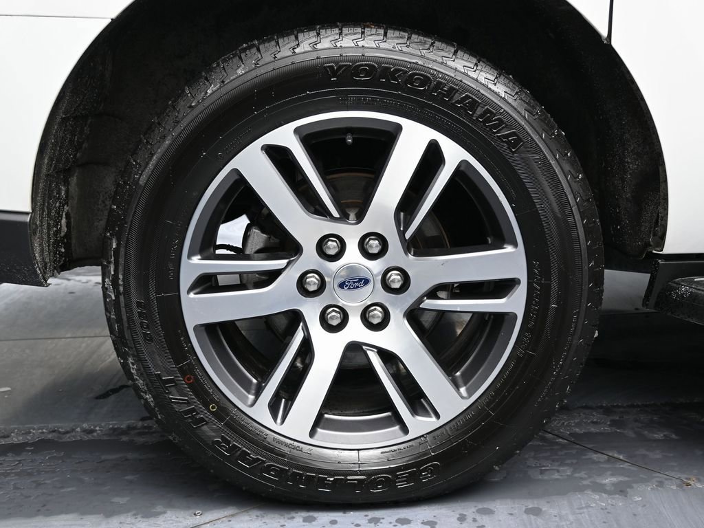 Used 2024 Ford Expedition Max Limited image 14