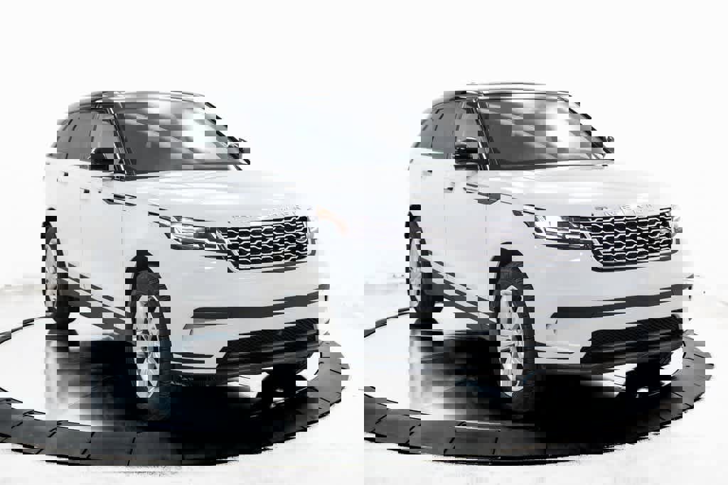 Used 2018 Land Rover Range Rover Velar S image 9