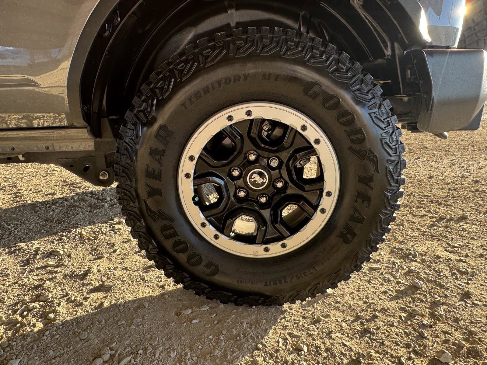 Used 2023 Ford Bronco Big Bend w/ Sasquatch Package image 41