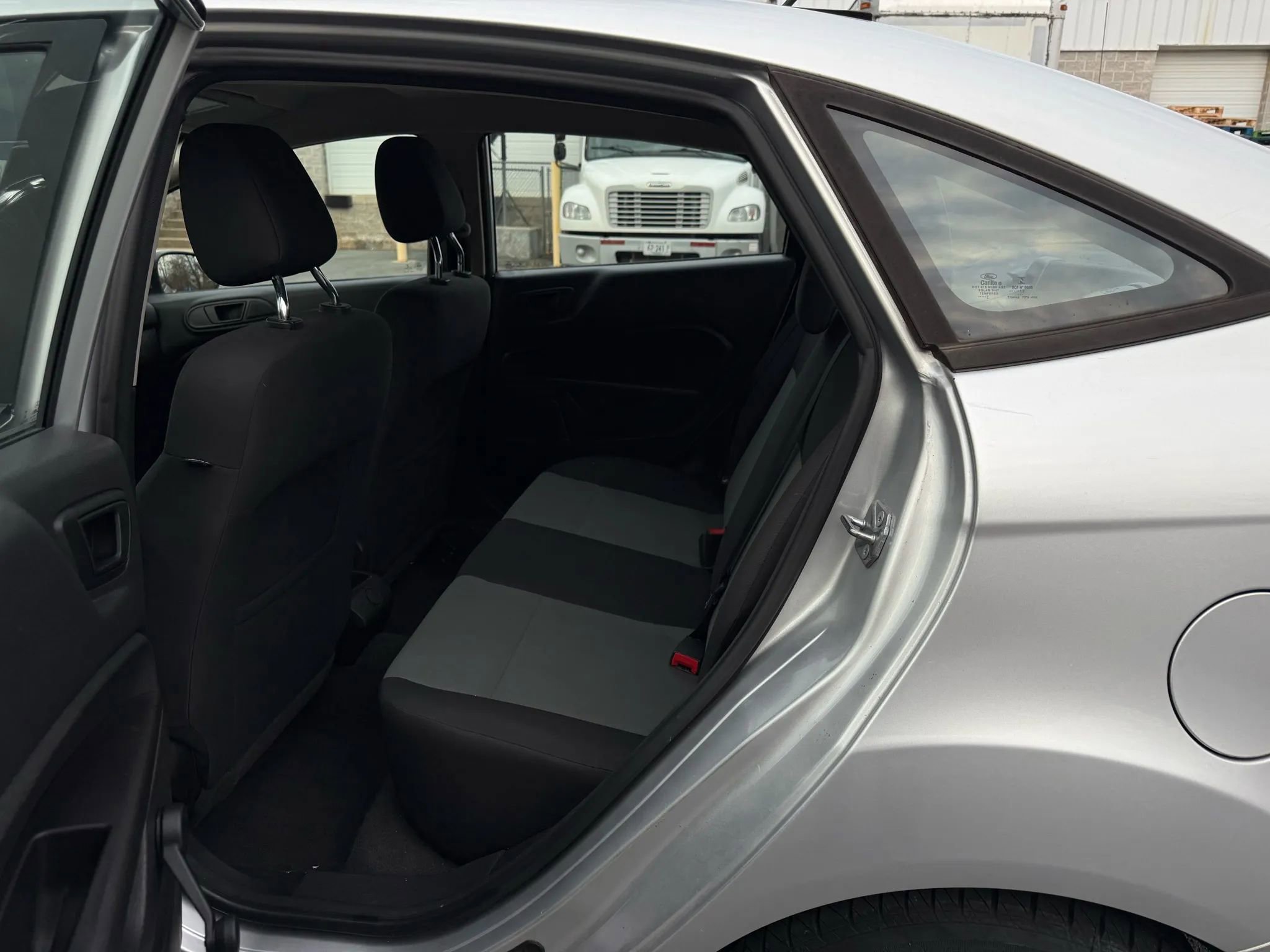 Used 2017 Ford Fiesta S image 15