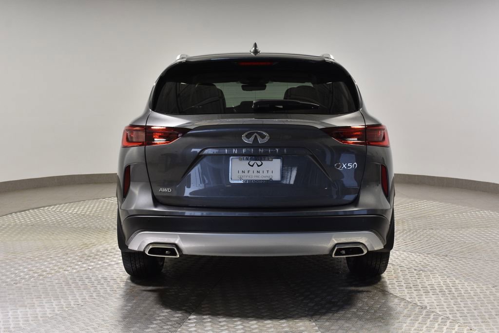 Certified 2025 INFINITI QX50 Luxe image 8