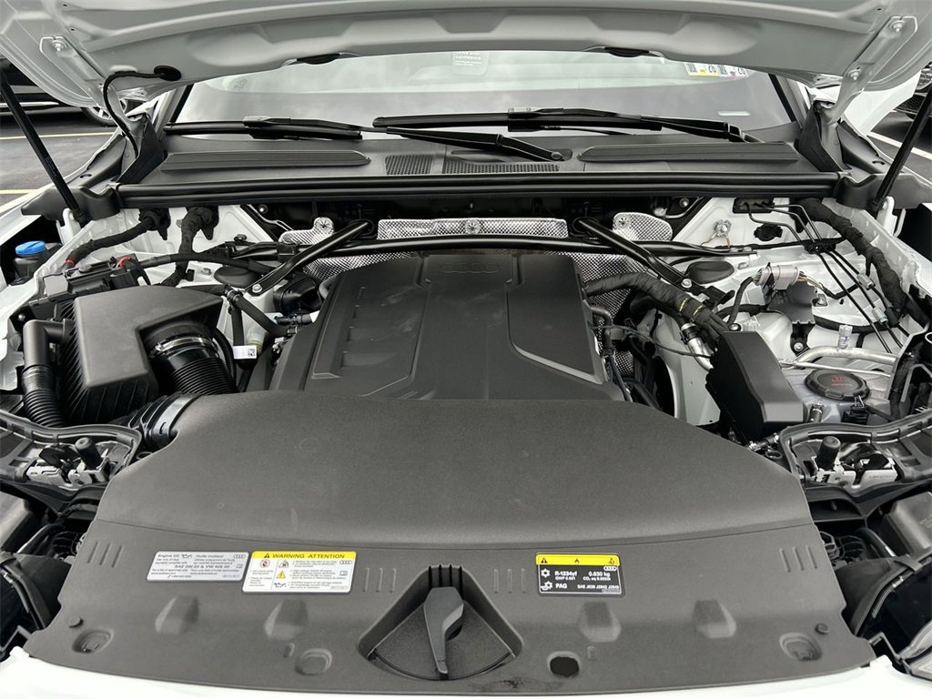 New 2025 Audi Q5 Premium Plus image 17