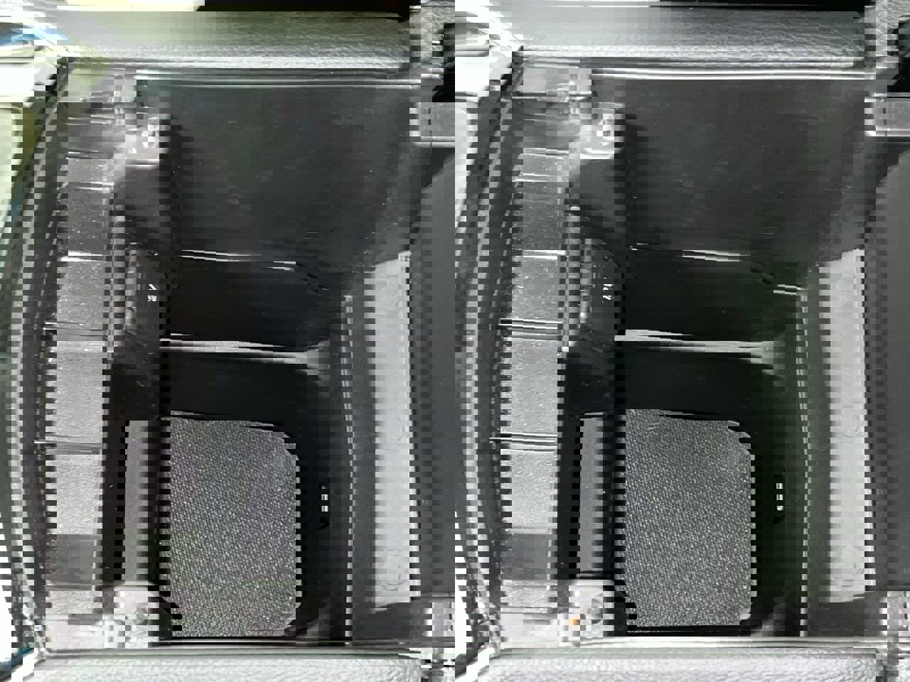 Used 2019 Ford Edge SEL w/ Equipment Group 201A image 28