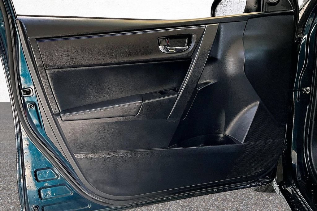 Certified 2019 Toyota Corolla SE FWD image 22