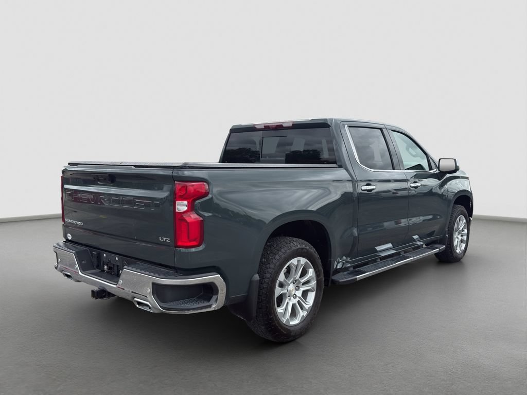 Used 2025 Chevrolet Silverado 1500 LTZ w/ LTZ Premium Package AWD/4WD image 6