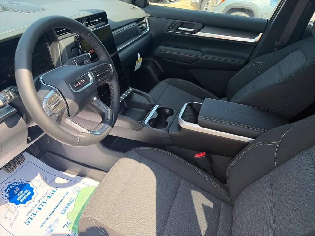New 2027 GMC Terrain Elevation w/ LPO, Floor Liner Package AWD/4WD image 16