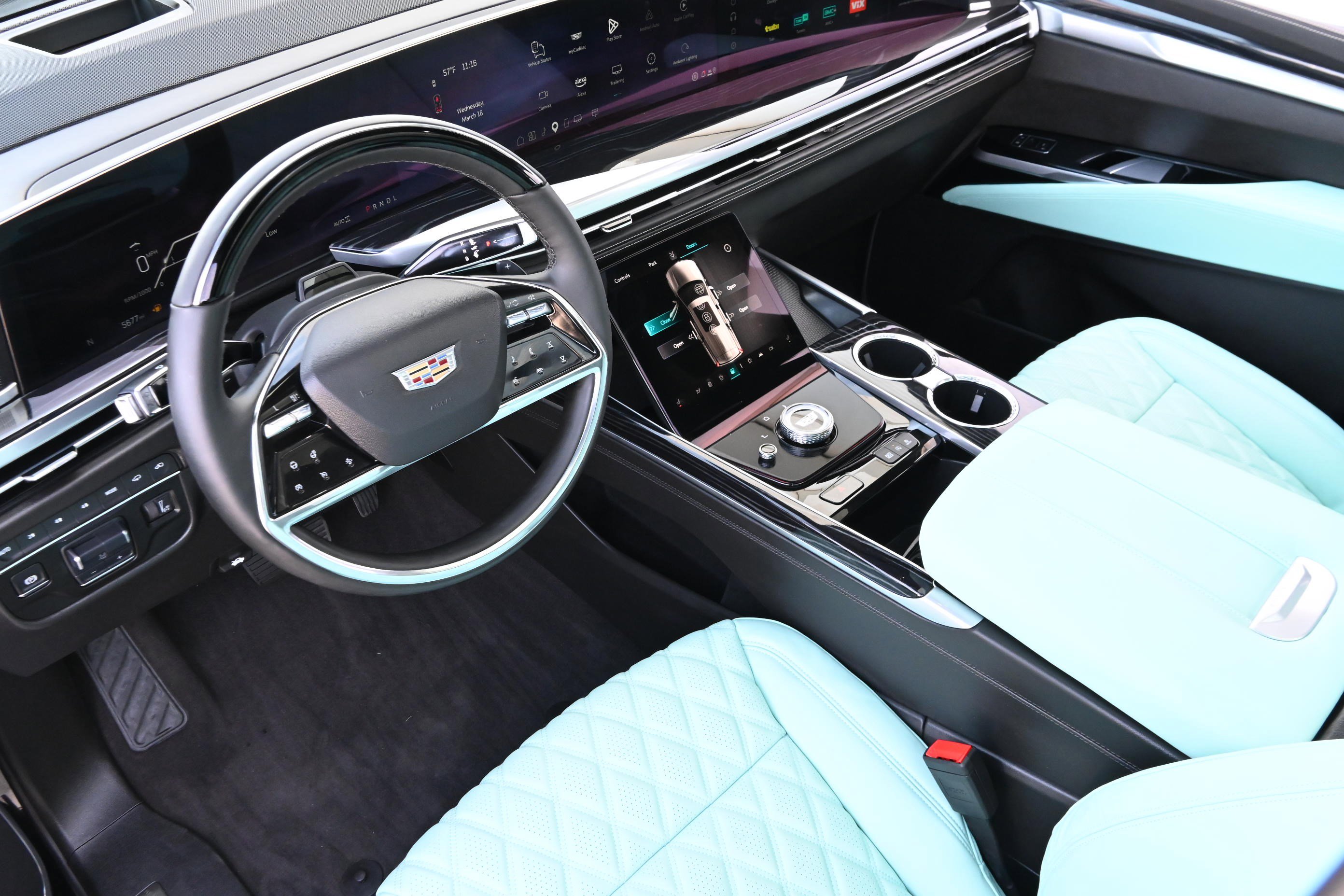 Used 2025 Cadillac Escalade Sport w/ Touring Package image 12