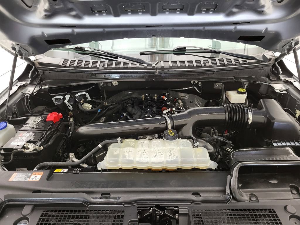 Used 2024 Ford Expedition Max XLT image 54