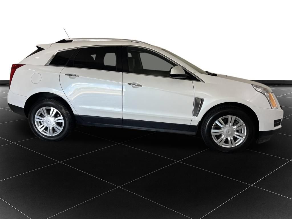 Used 2016 Cadillac SRX Luxury FWD image 6