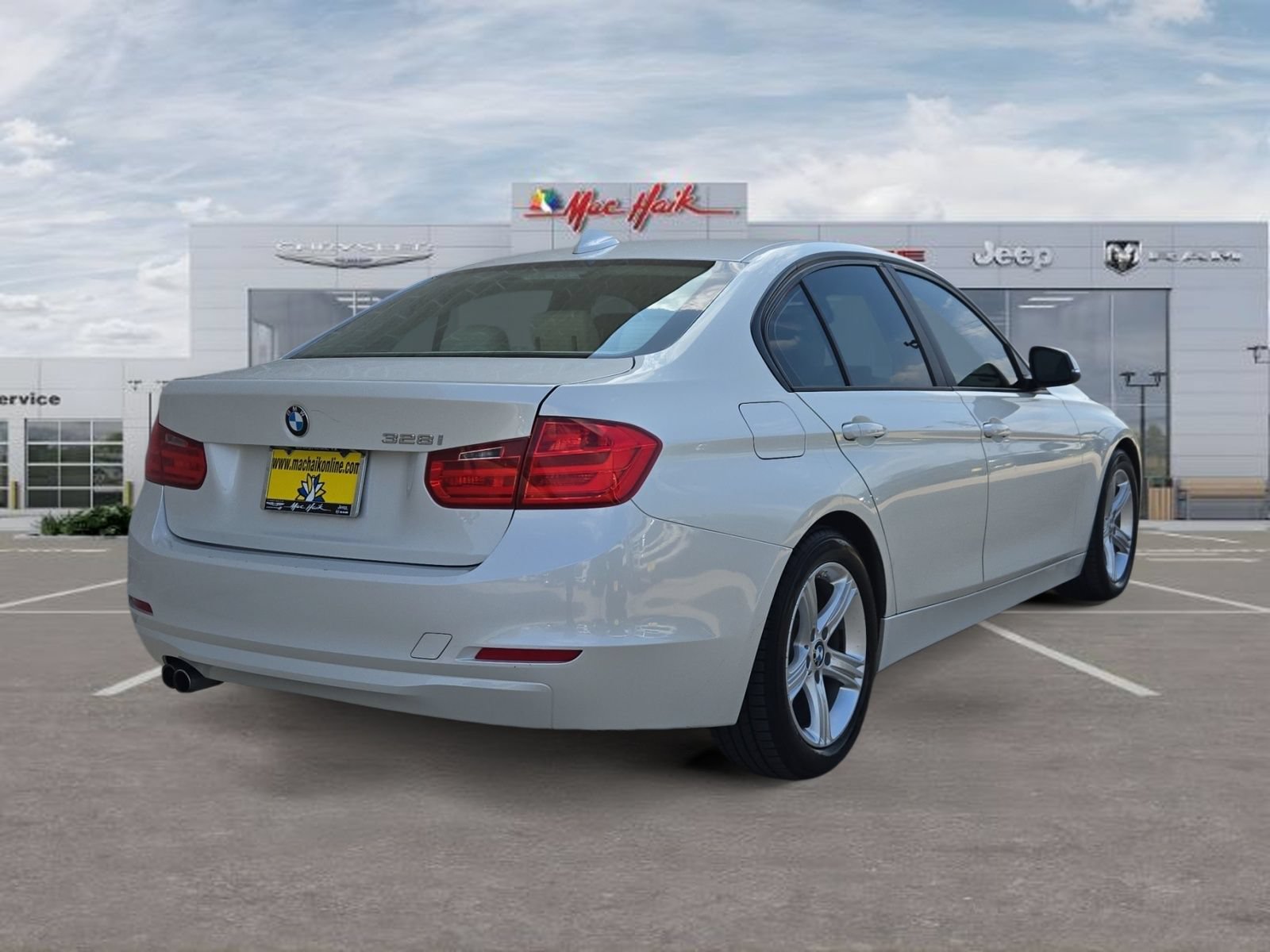 Used 2014 BMW 328i Sedan RWD image 5