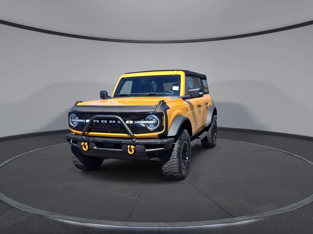 Used 2022 Ford Bronco Wildtrak image 3