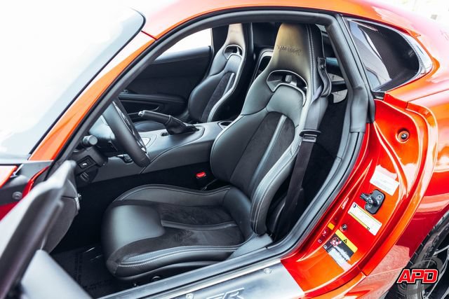 Used 2015 Dodge Viper w/ Quick Order Package 22J GT RWD image 4