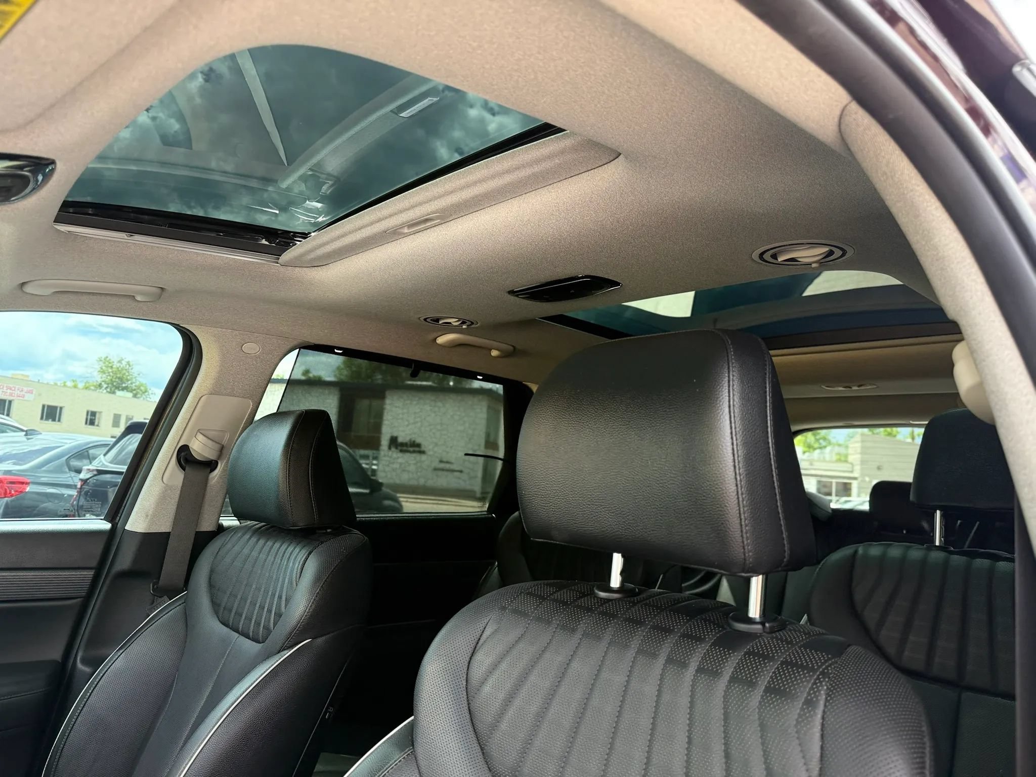 Used 2024 Hyundai Palisade Limited AWD/4WD image 13