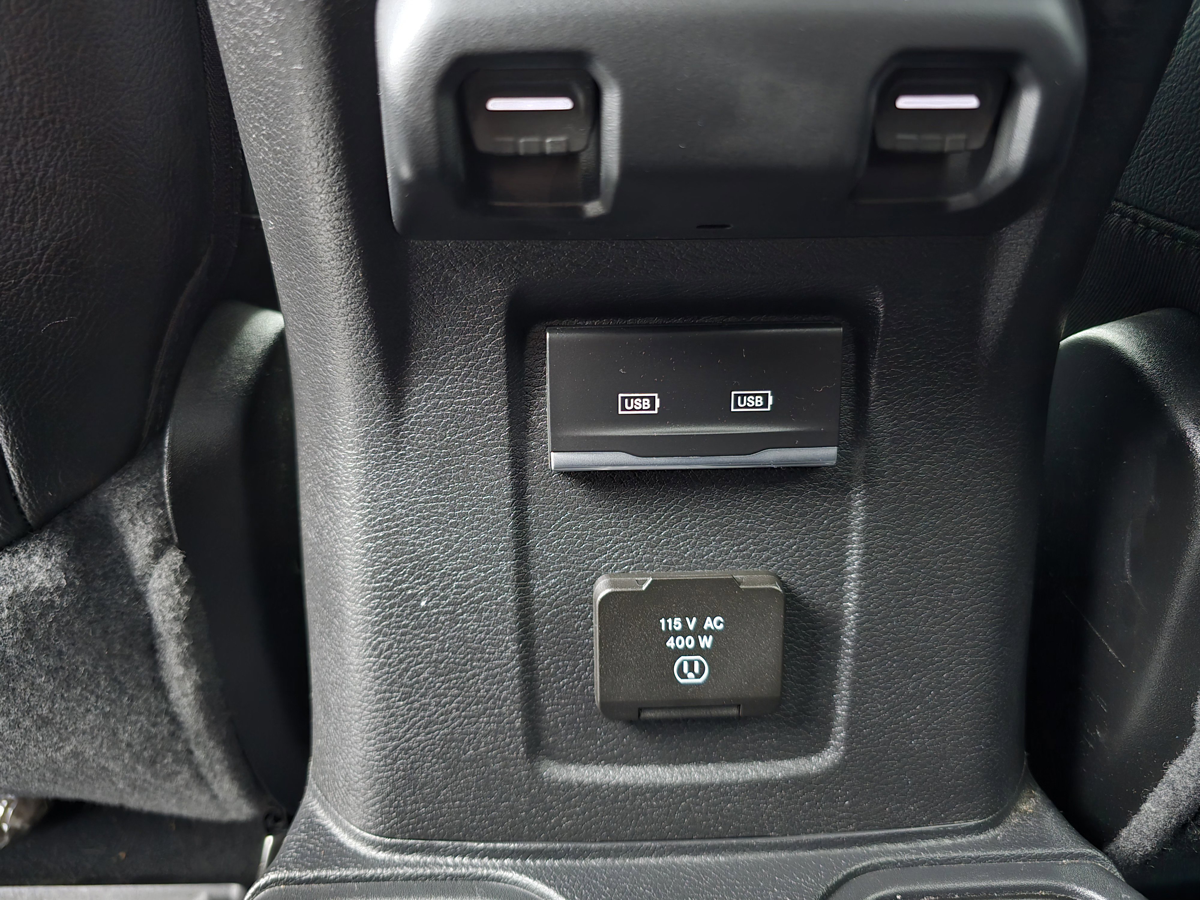 Used 2022 Jeep Gladiator Overland AWD/4WD image 16