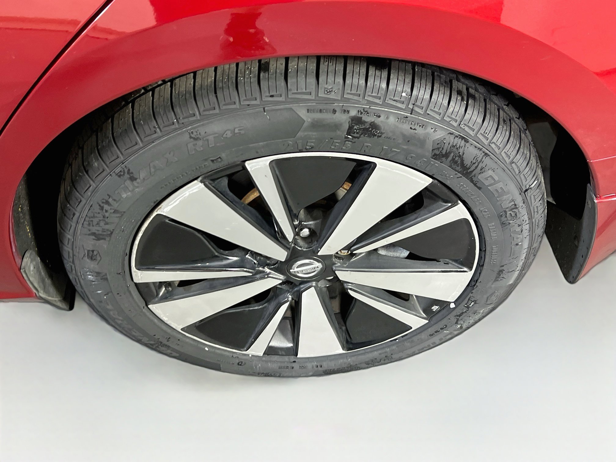Used 2020 Nissan Altima 2.5 SL FWD image 31