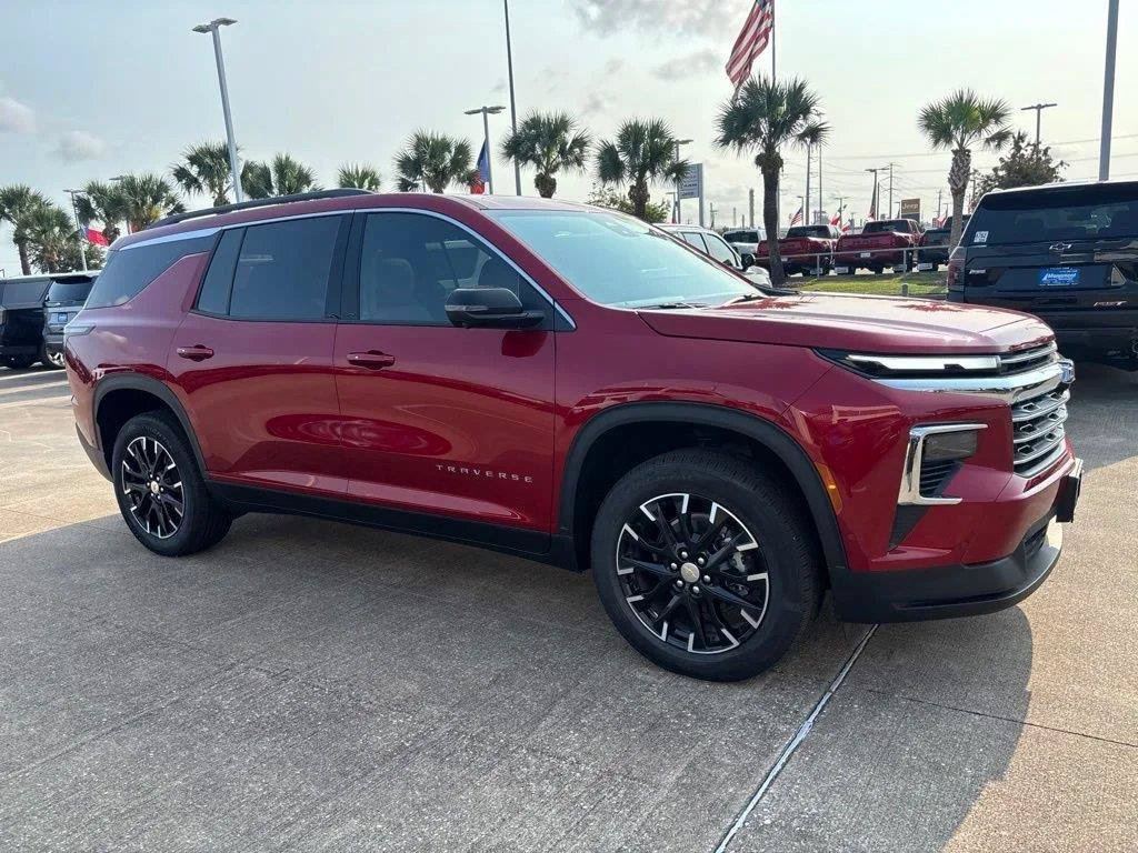 New 2026 Chevrolet Traverse LT w/ Enhanced Driving Package FWD image 13