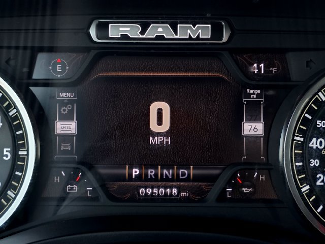 Used 2024 RAM 1500 Laramie AWD/4WD image 31