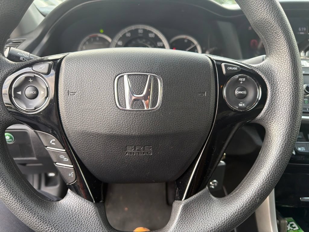 Used 2017 Honda Accord LX image 9