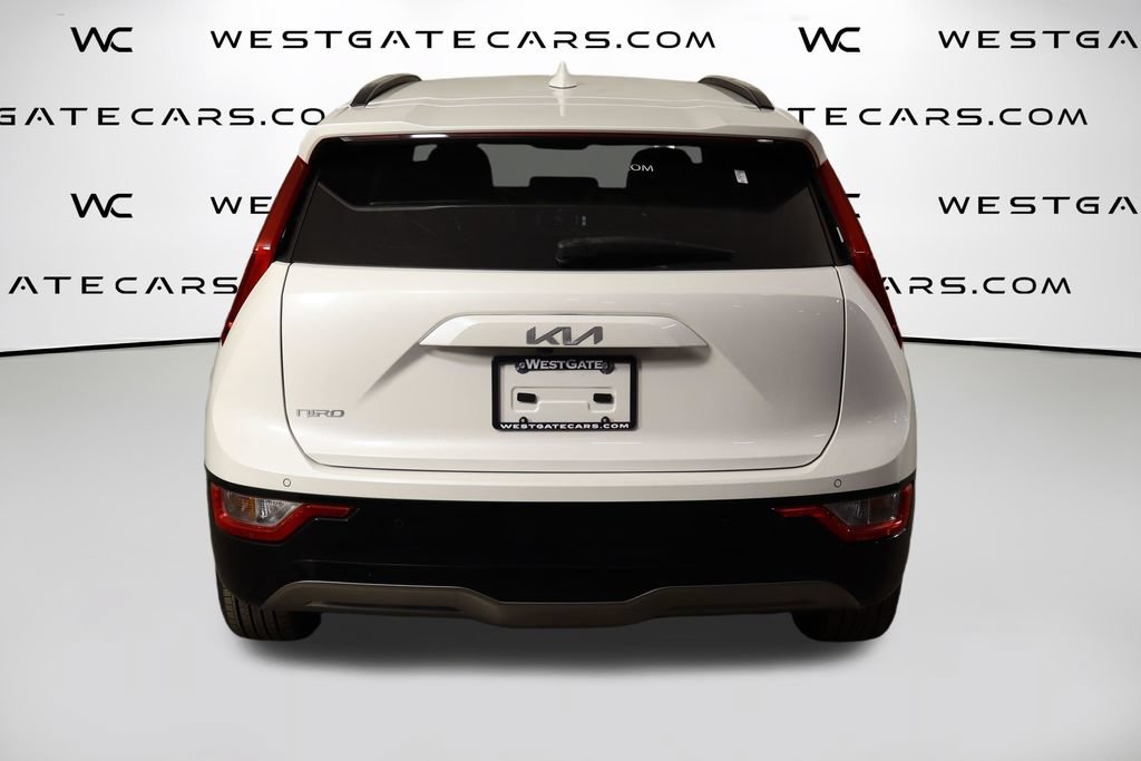 Used 2023 Kia Niro Wind FWD image 4