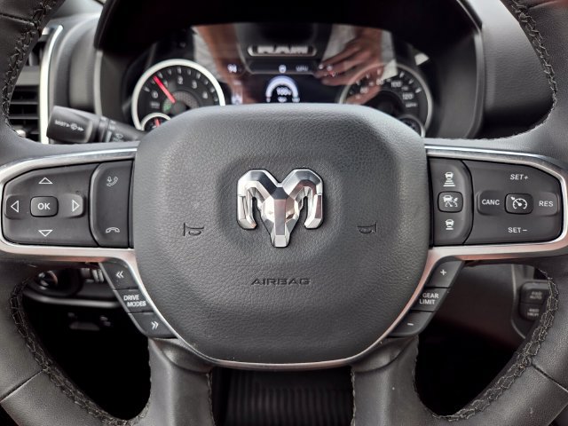 Used 2025 RAM 1500 Big Horn AWD/4WD image 32