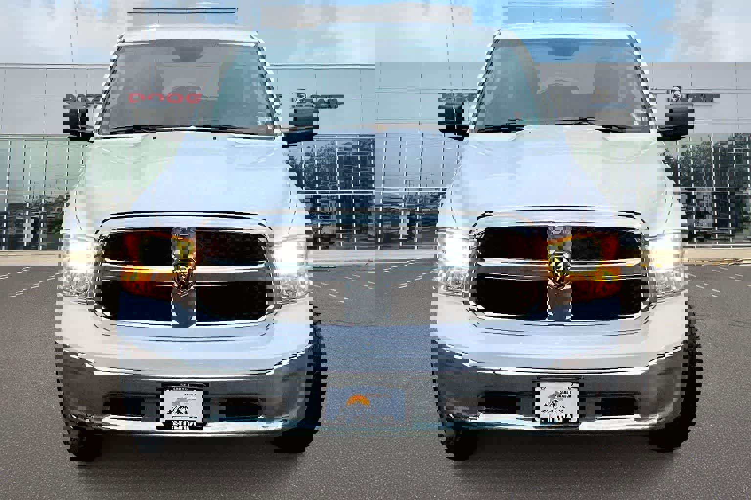 Used 2021 RAM 1500 Classic SLT image 6