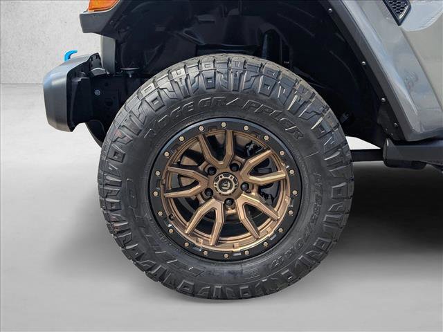 Used 2021 Jeep Wrangler Unlimited Rubicon w/ Cold Weather Group image 24