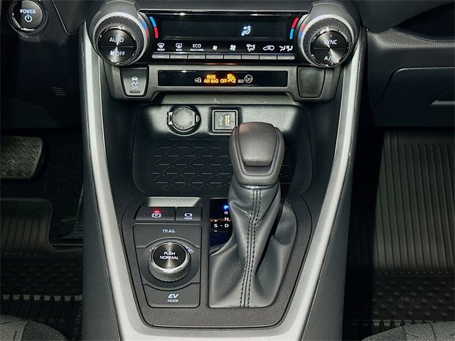 New 2025 Toyota RAV4 XLE image 11