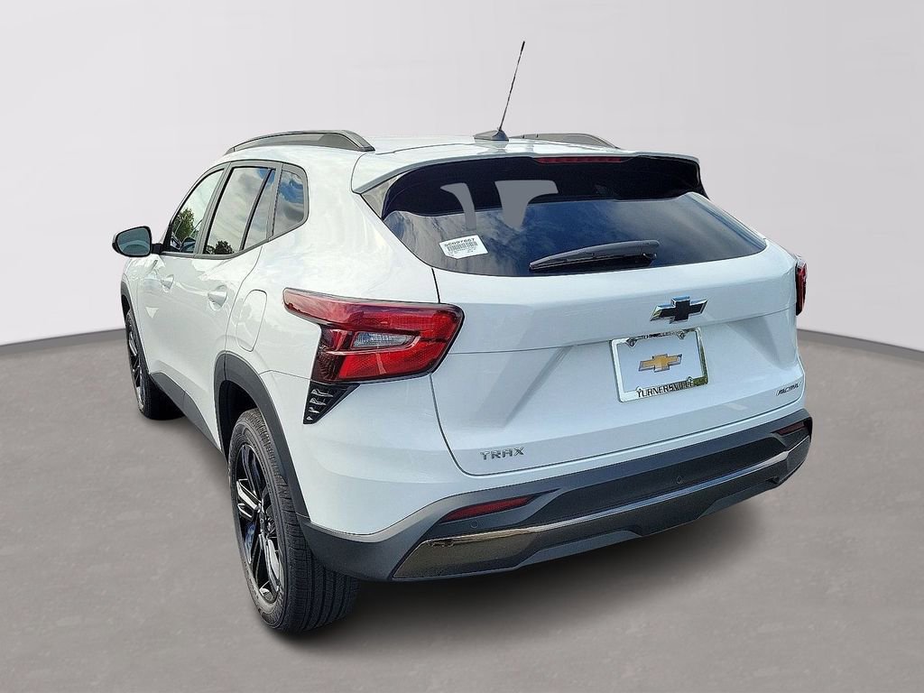 New 2026 Chevrolet Trax ACTIV FWD image 3