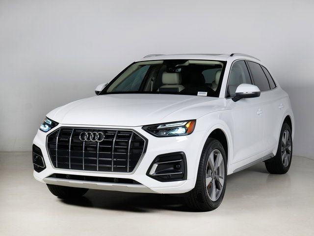 Used 2023 Audi Q5 Premium AWD/4WD image 1